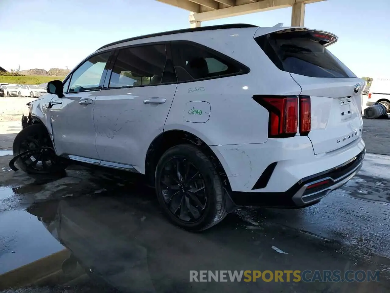 2 Photograph of a damaged car 5XYRK4LF7MG037085 KIA SORENTO 2021