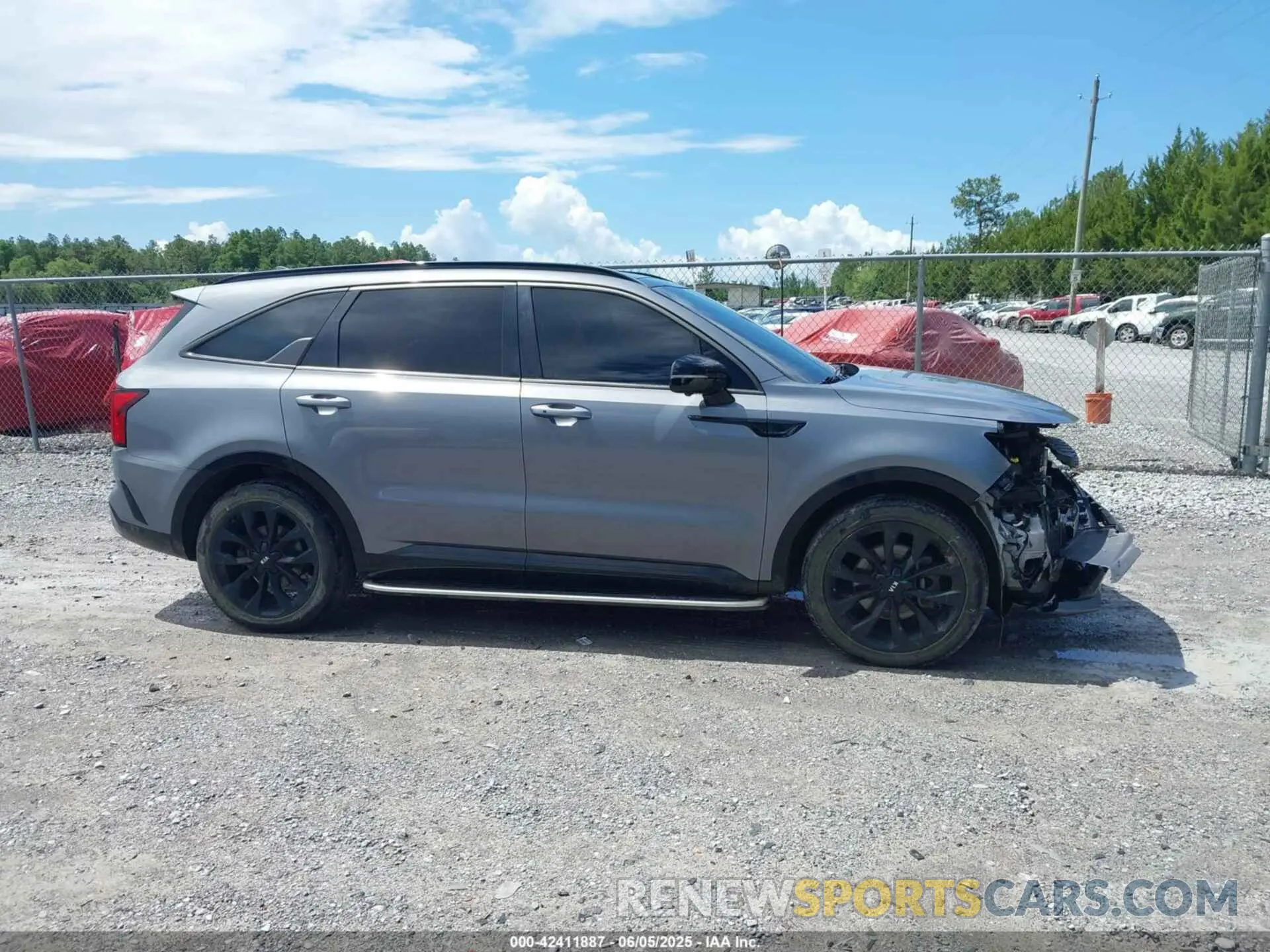 13 Photograph of a damaged car 5XYRK4LF7MG037510 KIA SORENTO 2021