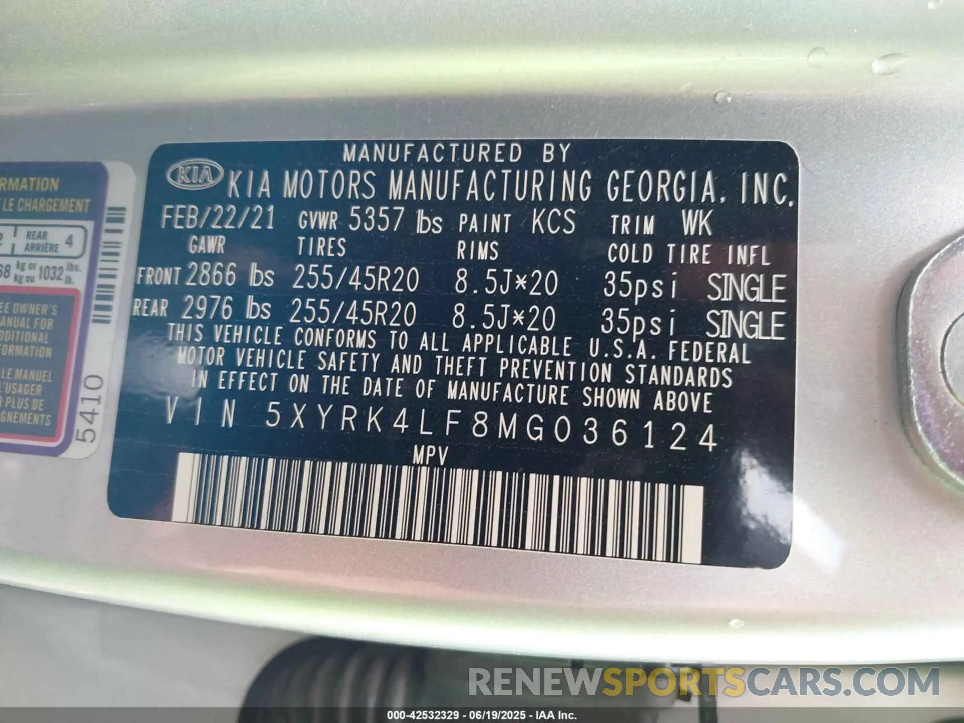 9 Photograph of a damaged car 5XYRK4LF8MG036124 KIA SORENTO 2021