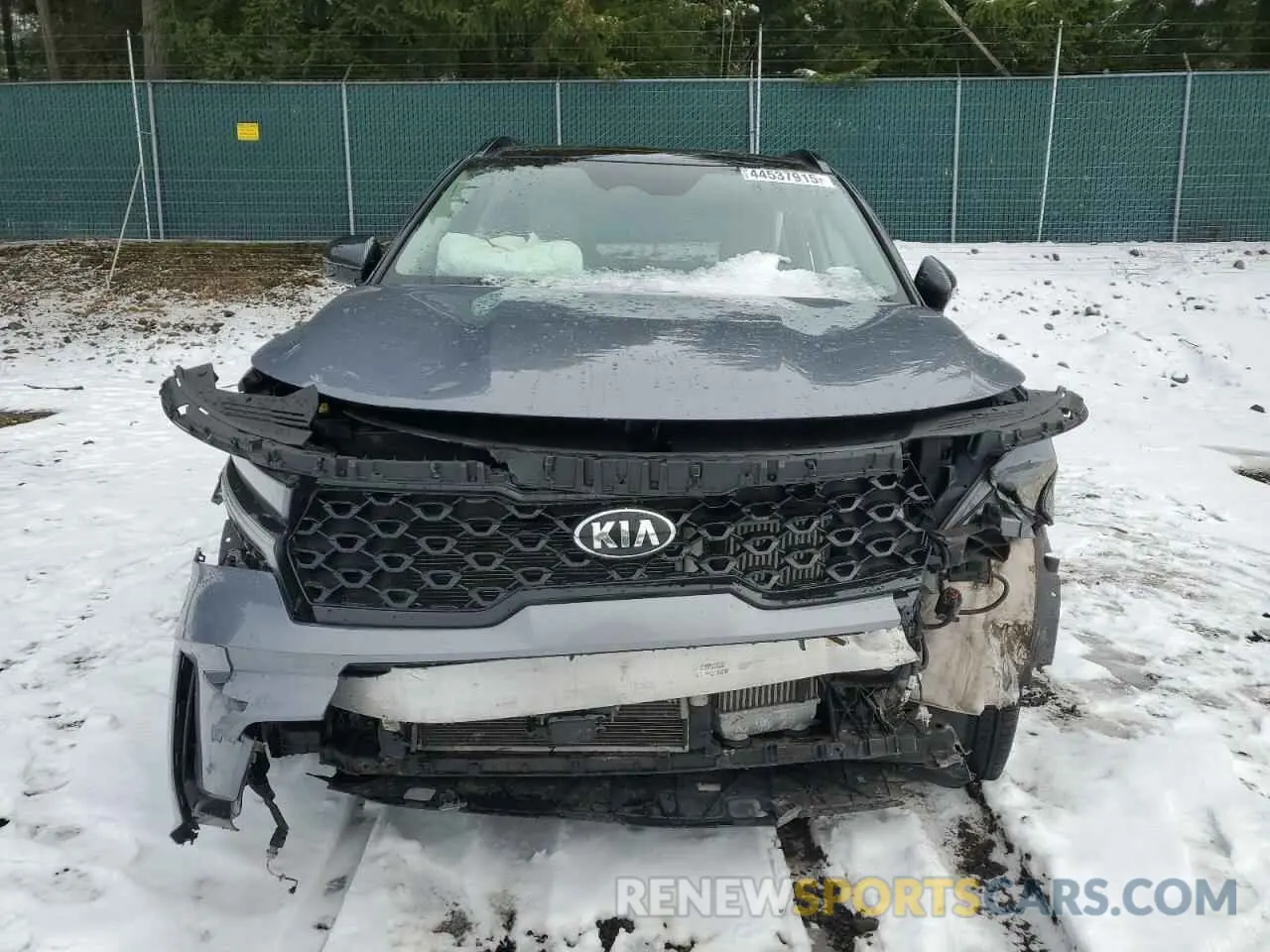 5 Photograph of a damaged car 5XYRK4LF9MG038741 KIA SORENTO 2021