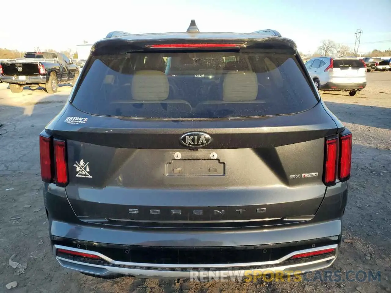 6 Photograph of a damaged car 5XYRK4LFXMG049599 KIA SORENTO 2021