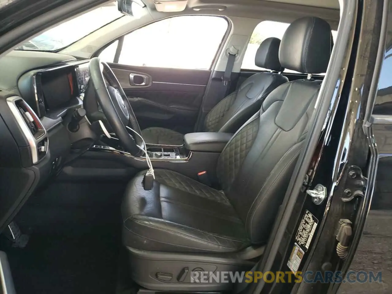 7 Photograph of a damaged car 5XYRKDLF1MG027894 KIA SORENTO 2021