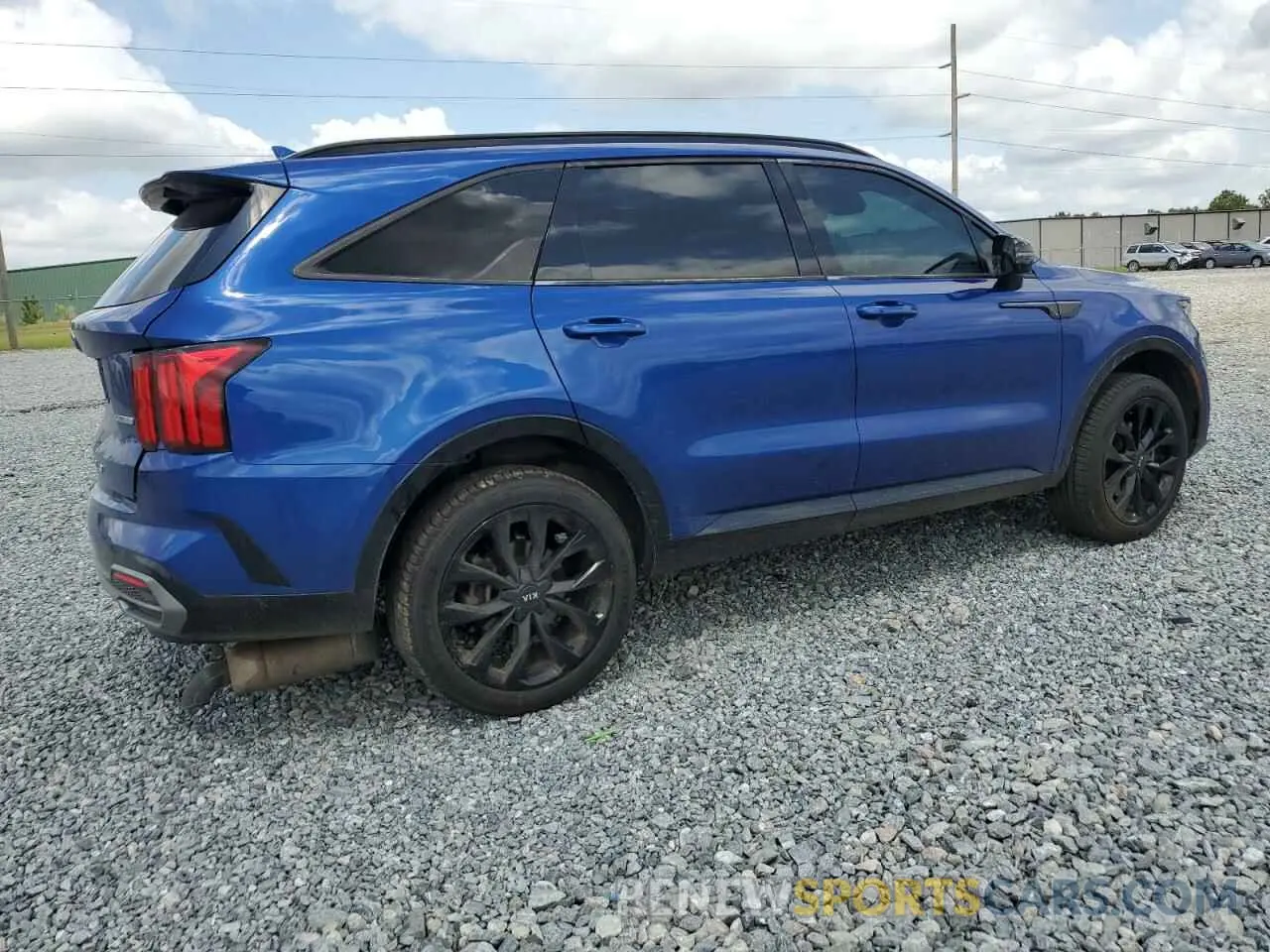 3 Photograph of a damaged car 5XYRKDLF1MG055145 KIA SORENTO 2021