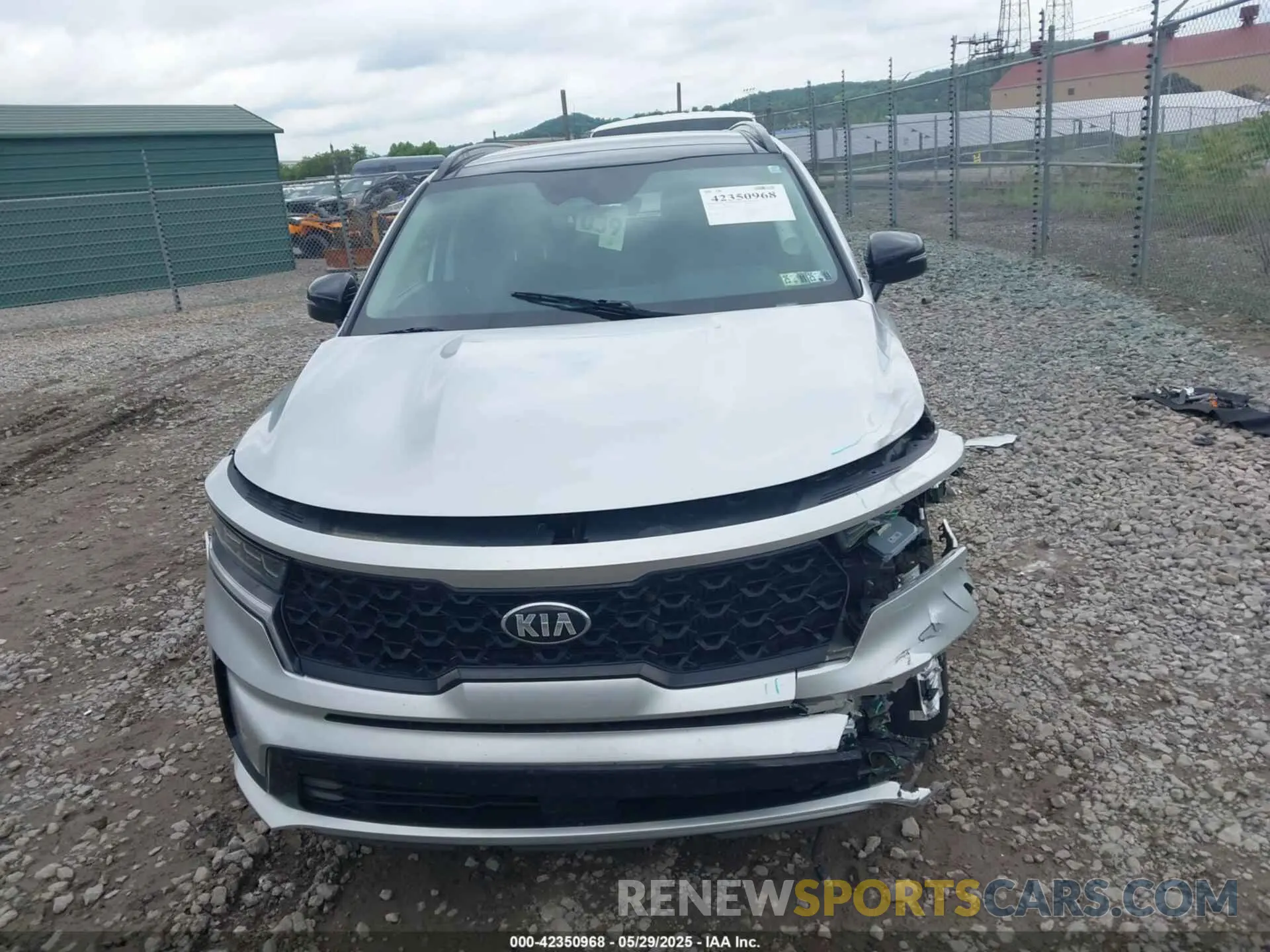 13 Photograph of a damaged car 5XYRKDLF2MG040721 KIA SORENTO 2021