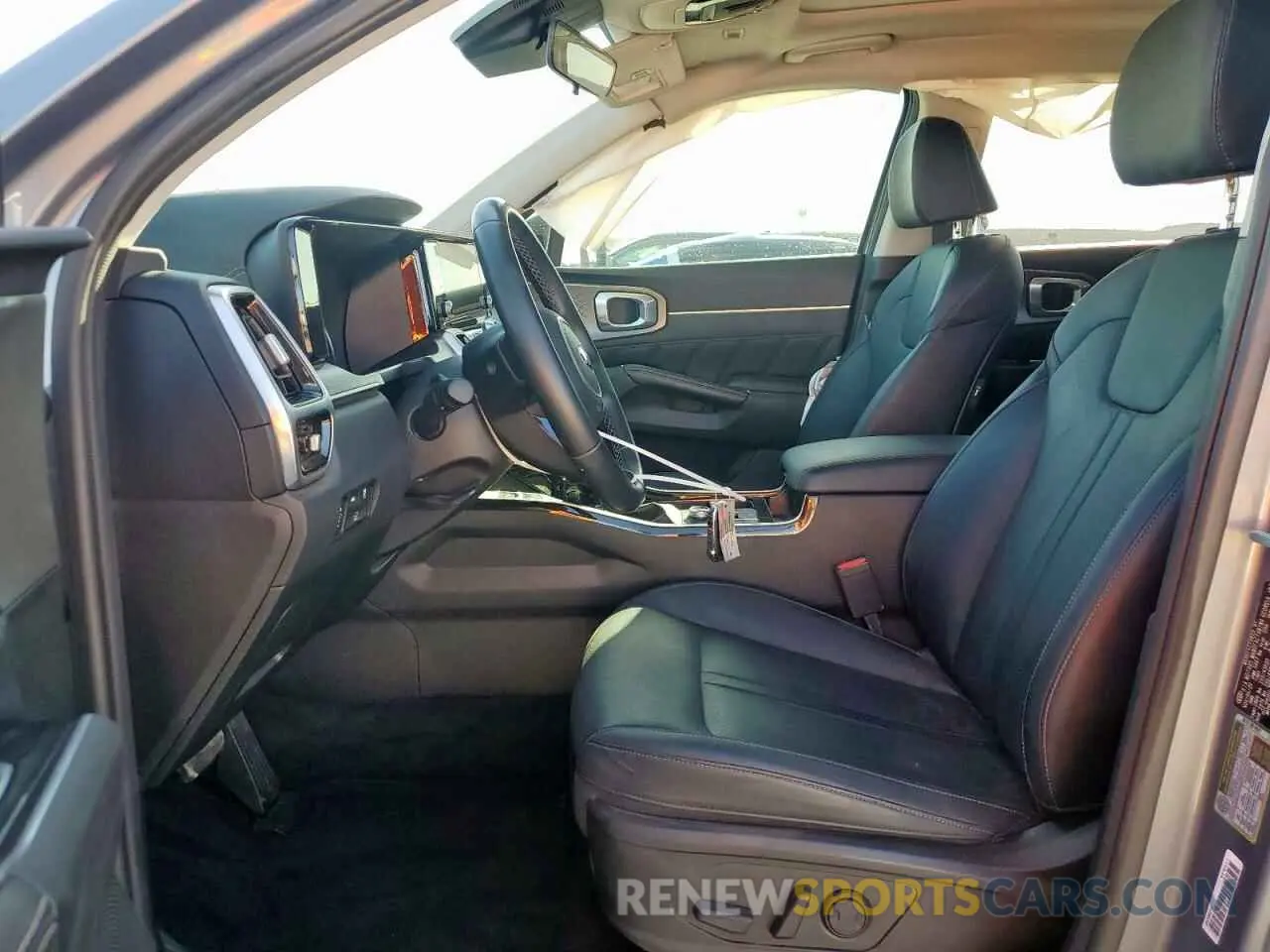 7 Photograph of a damaged car 5XYRKDLF3MG009719 KIA SORENTO 2021