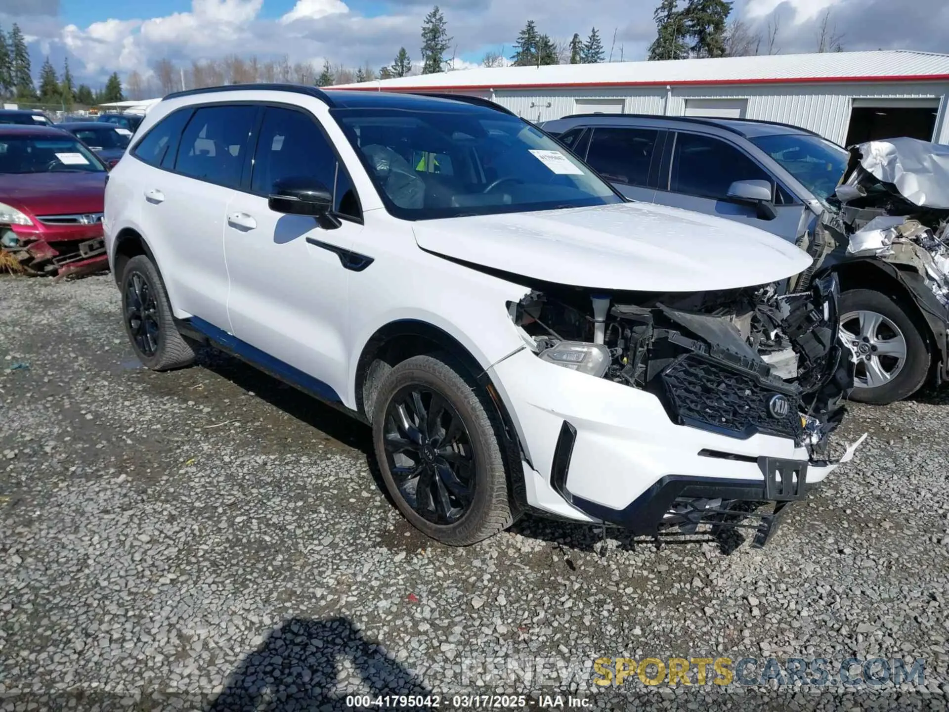 1 Photograph of a damaged car 5XYRKDLF5MG042916 KIA SORENTO 2021