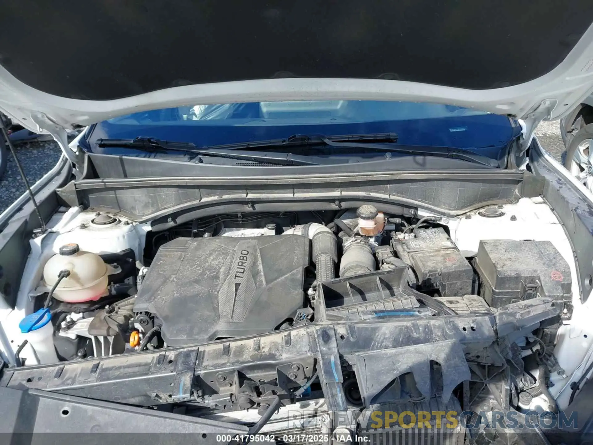 10 Photograph of a damaged car 5XYRKDLF5MG042916 KIA SORENTO 2021