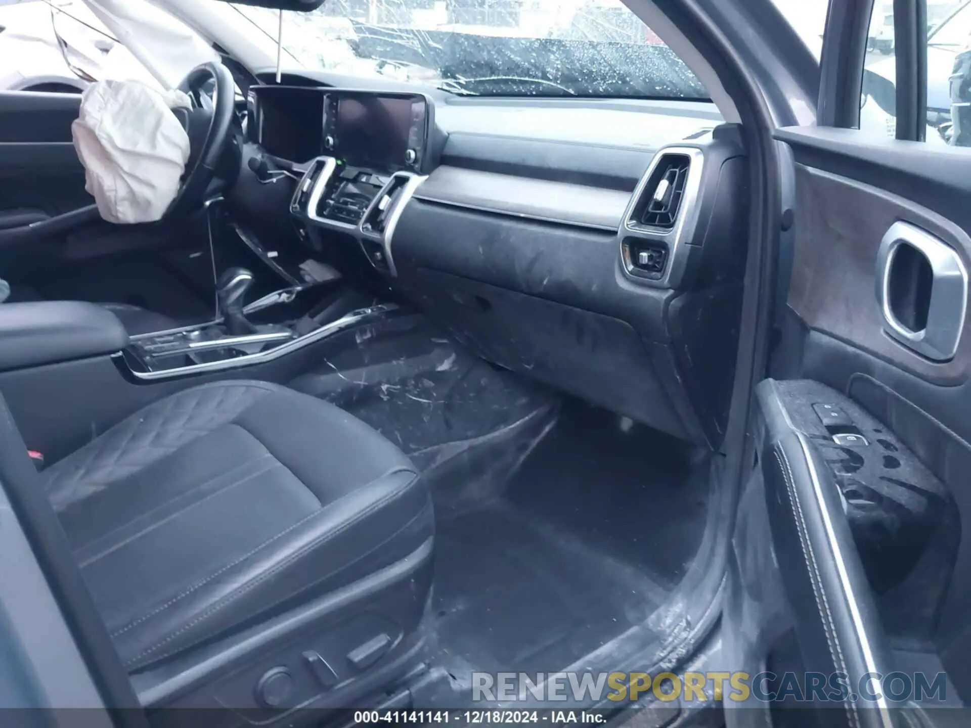 5 Photograph of a damaged car 5XYRKDLF6MG042391 KIA SORENTO 2021