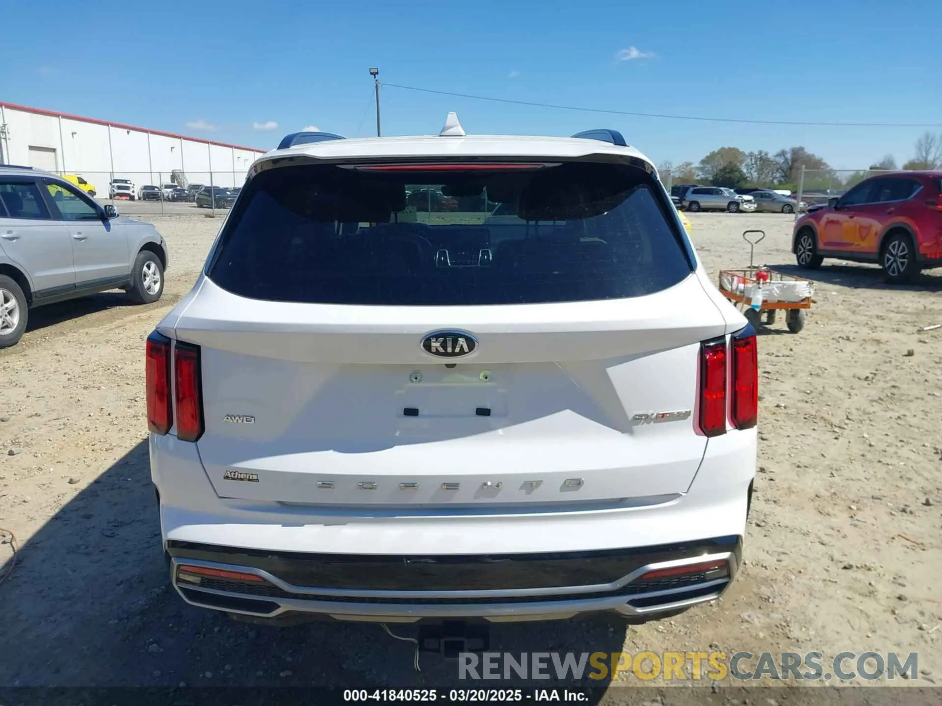 16 Photograph of a damaged car 5XYRKDLF6MG054766 KIA SORENTO 2021