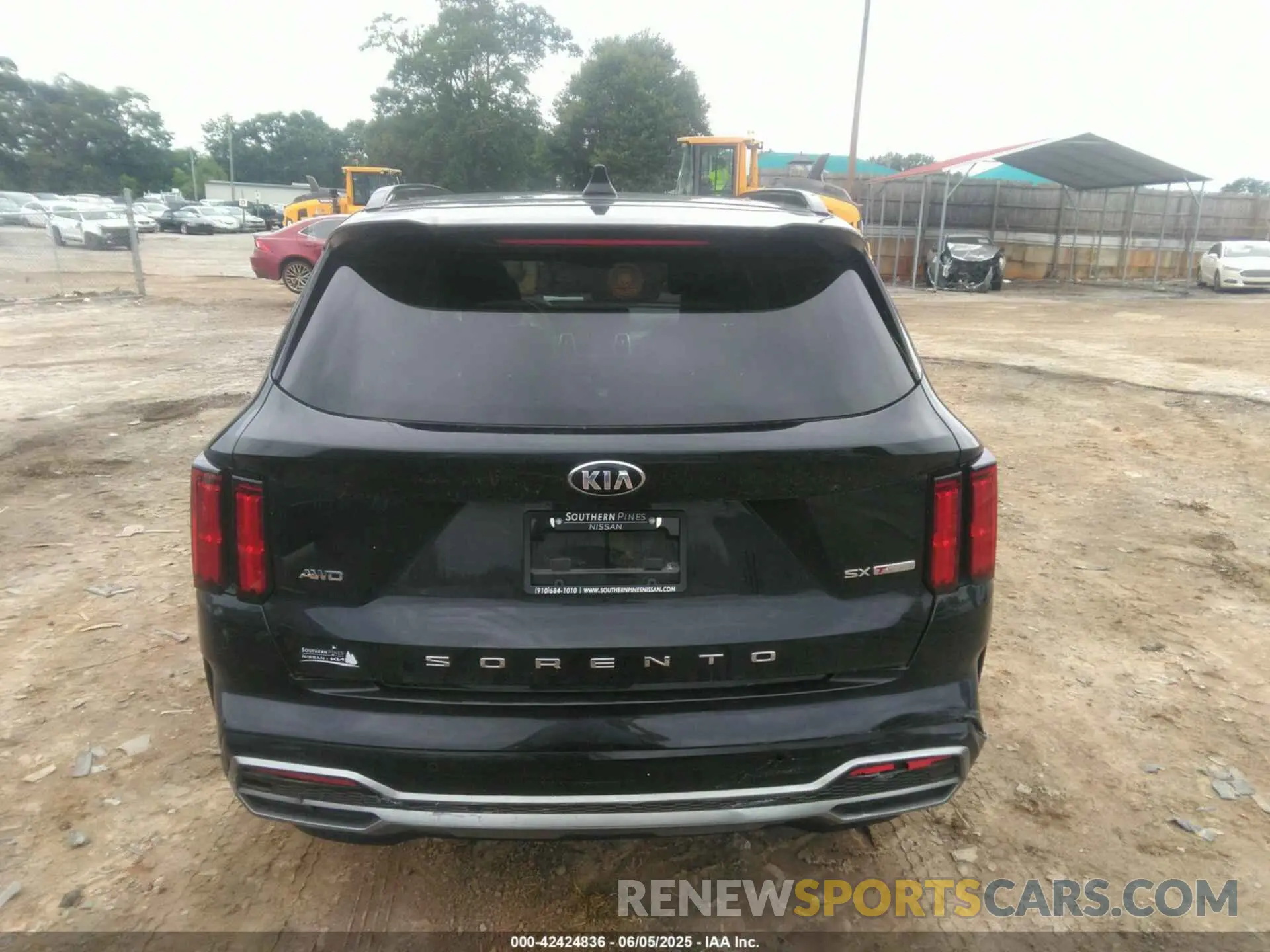 16 Photograph of a damaged car 5XYRKDLF8MG026547 KIA SORENTO 2021