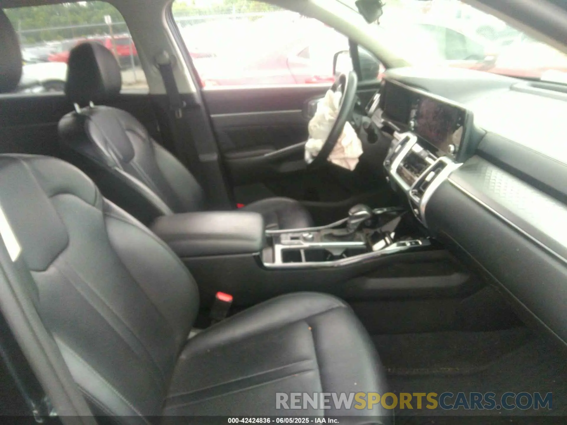 5 Photograph of a damaged car 5XYRKDLF8MG026547 KIA SORENTO 2021