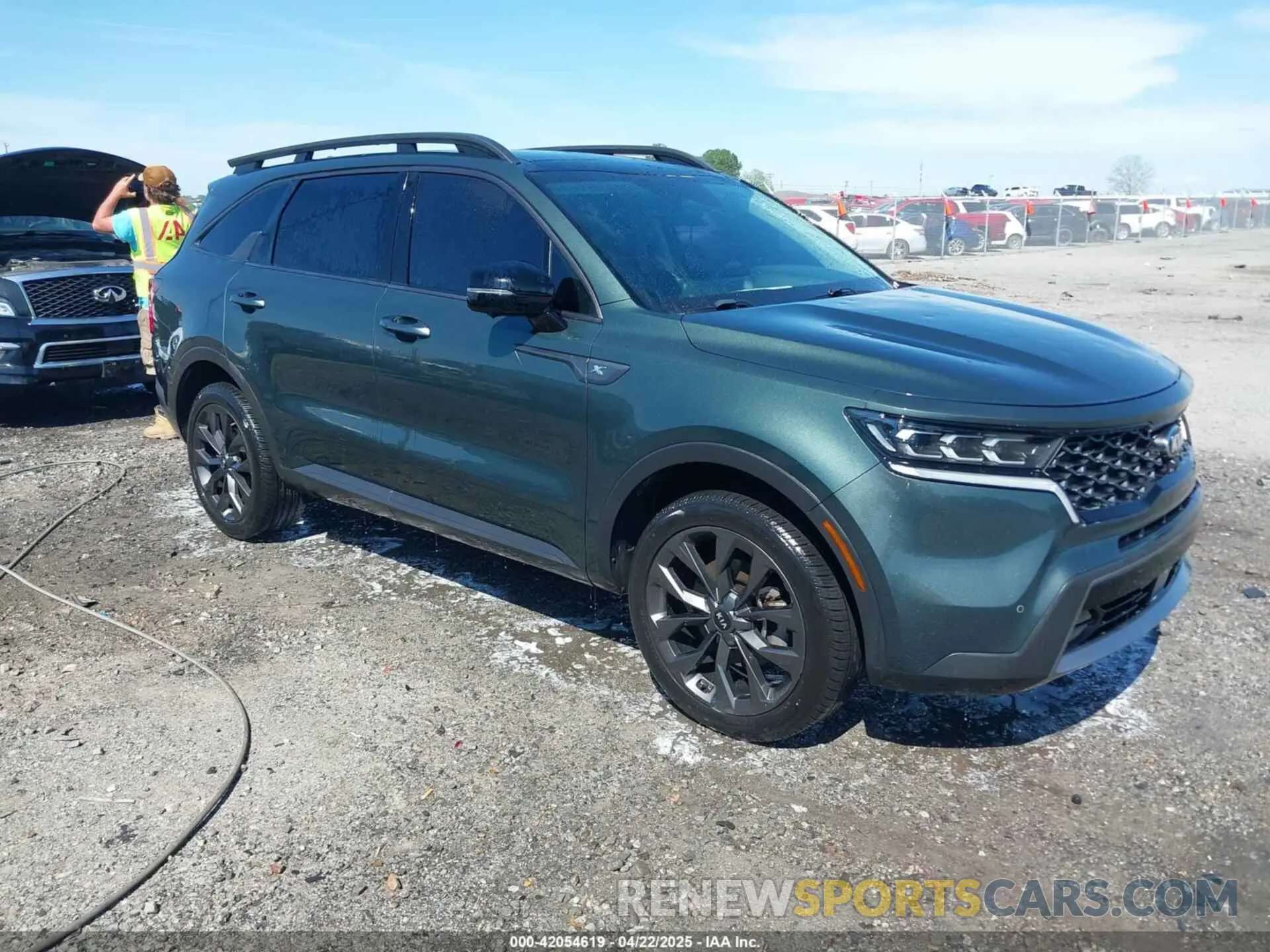 1 Photograph of a damaged car 5XYRKDLF9MG022684 KIA SORENTO 2021