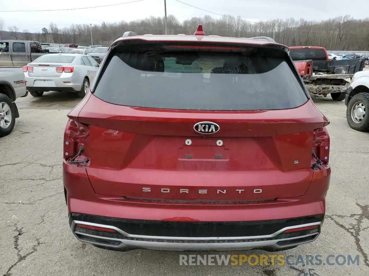 6 Photograph of a damaged car 5XYRL4LC0MG009759 KIA SORENTO 2021