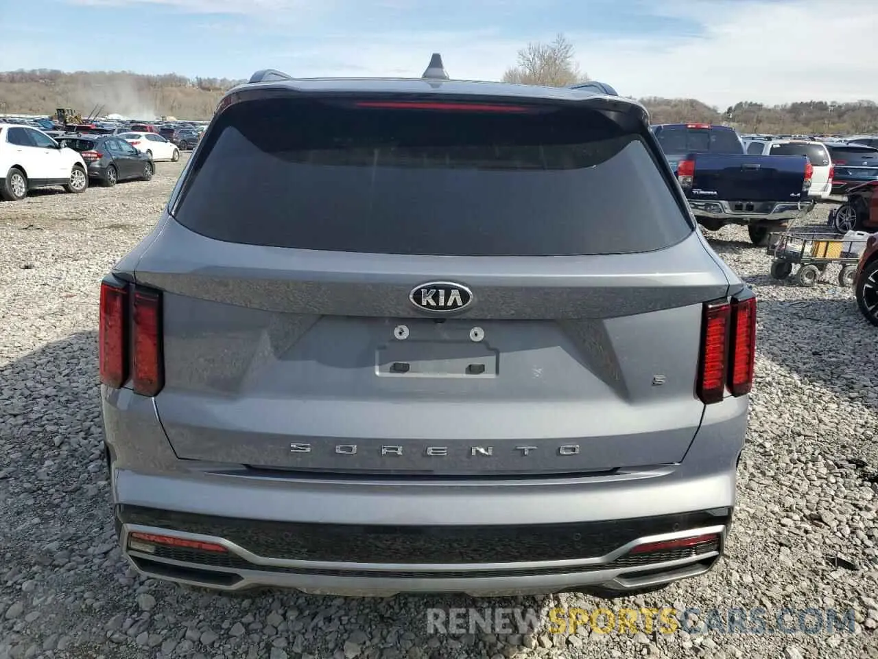 6 Photograph of a damaged car 5XYRL4LC0MG030093 KIA SORENTO 2021