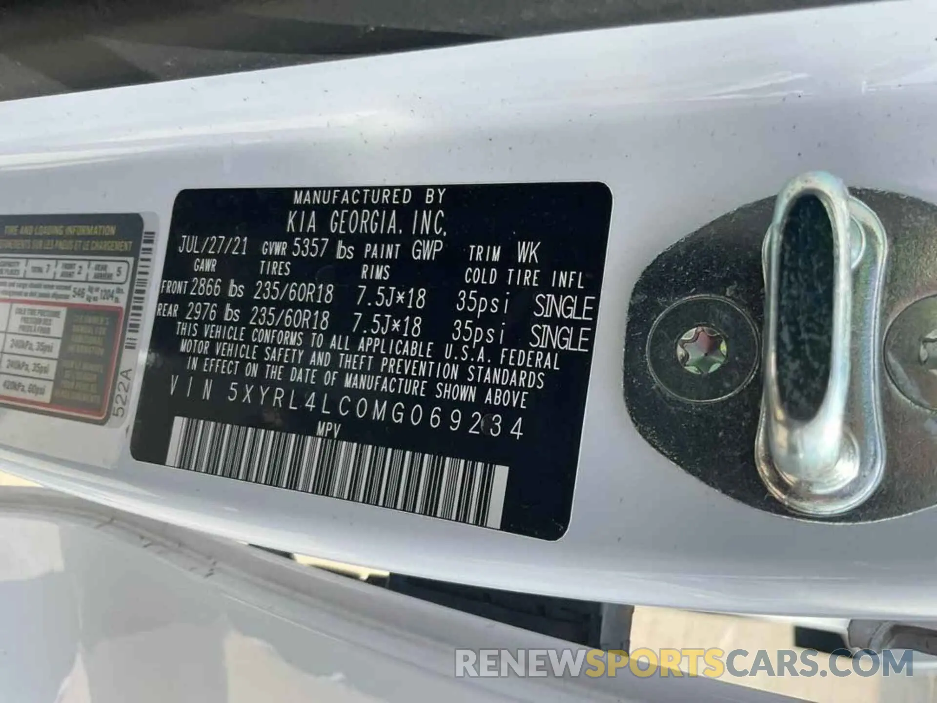12 Photograph of a damaged car 5XYRL4LC0MG069234 KIA SORENTO 2021