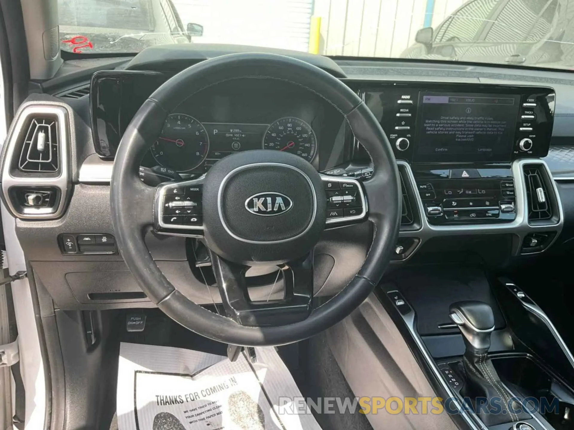 18 Photograph of a damaged car 5XYRL4LC0MG069234 KIA SORENTO 2021
