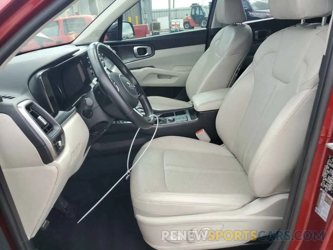 7 Photograph of a damaged car 5XYRL4LC1MG002528 KIA SORENTO 2021