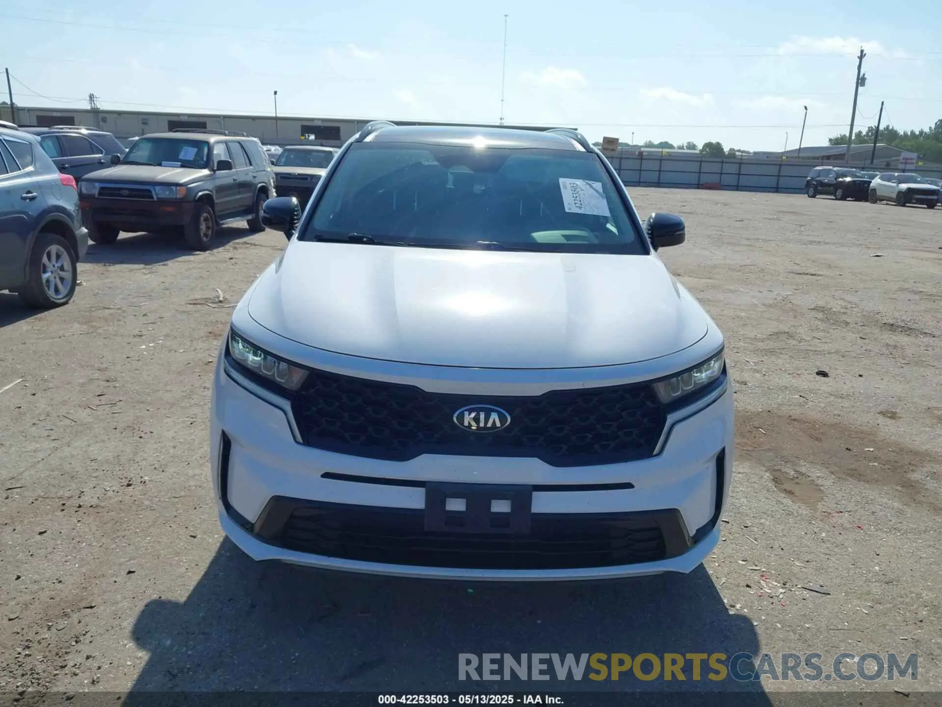 12 Photograph of a damaged car 5XYRL4LC1MG002786 KIA SORENTO 2021