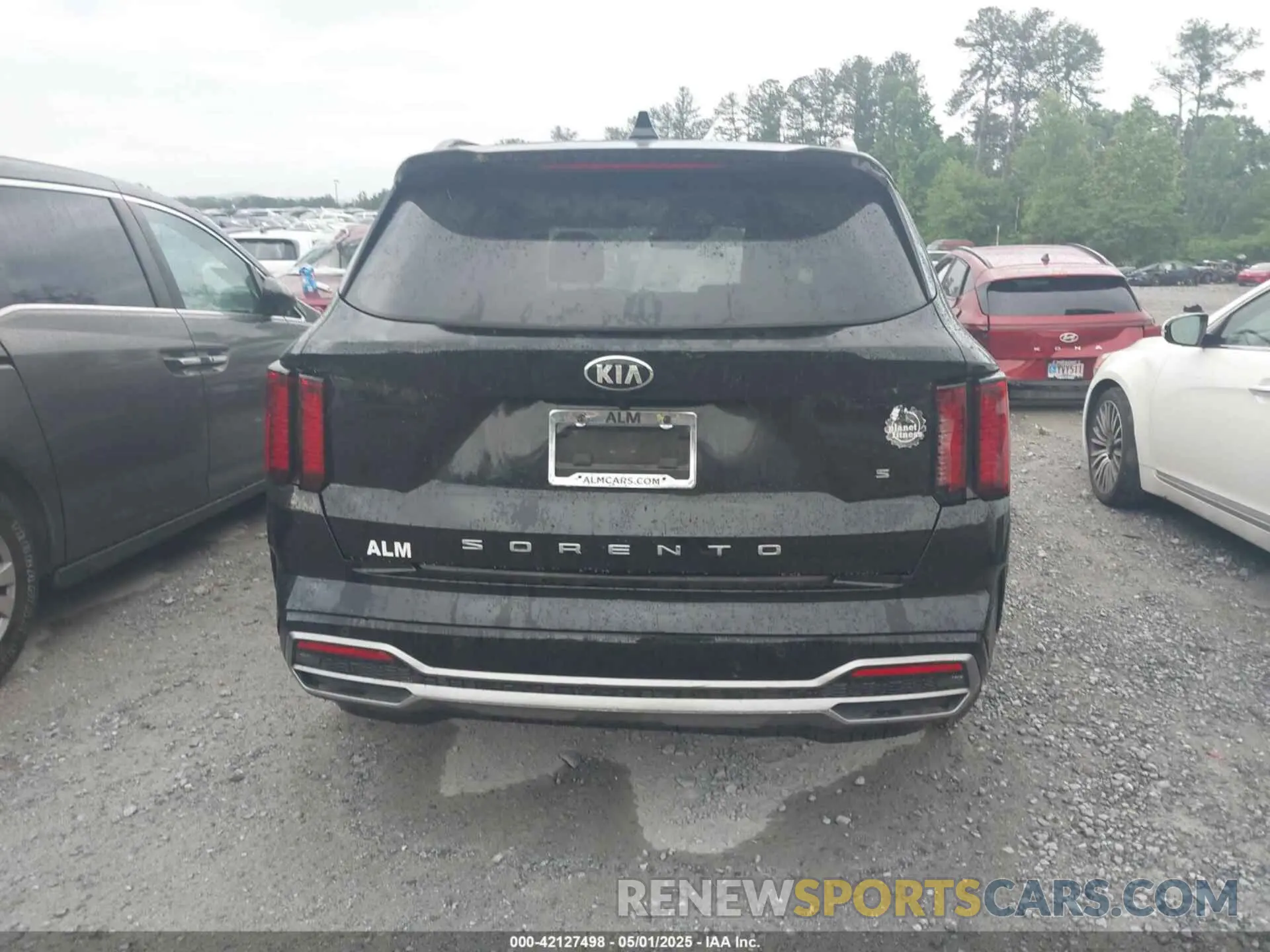 16 Photograph of a damaged car 5XYRL4LC1MG046335 KIA SORENTO 2021
