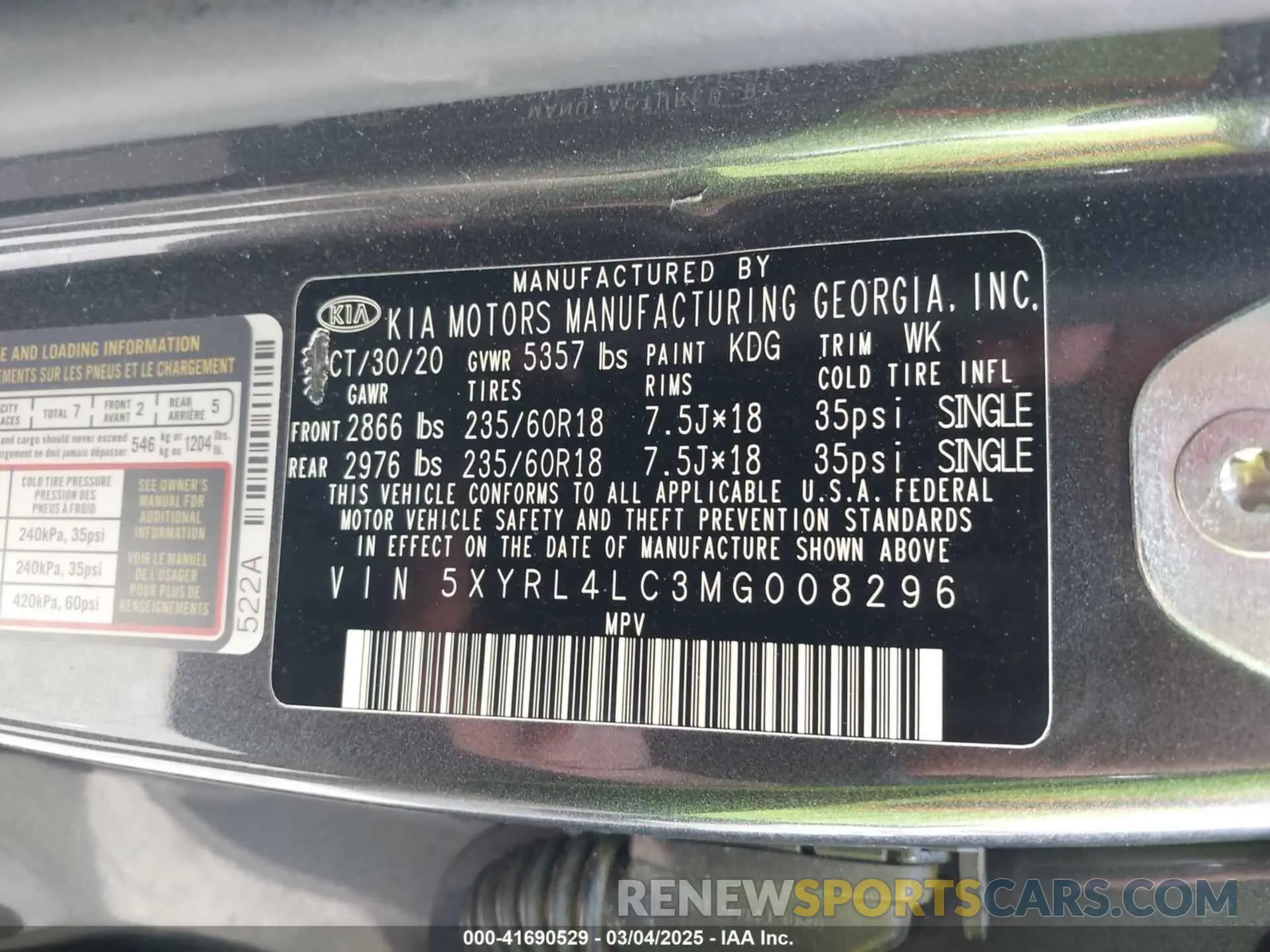 9 Photograph of a damaged car 5XYRL4LC3MG008296 KIA SORENTO 2021