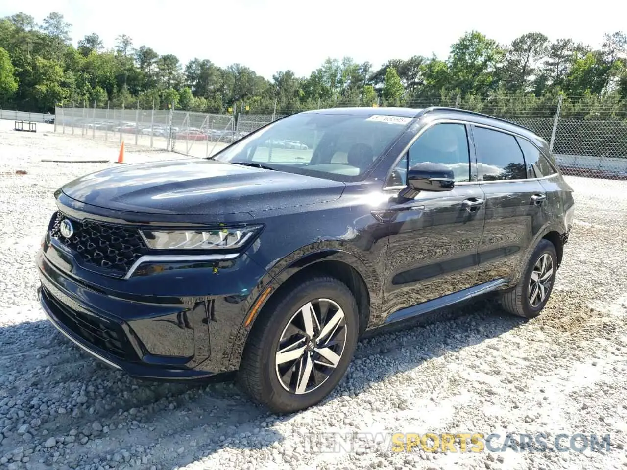 1 Photograph of a damaged car 5XYRL4LC3MG022182 KIA SORENTO 2021