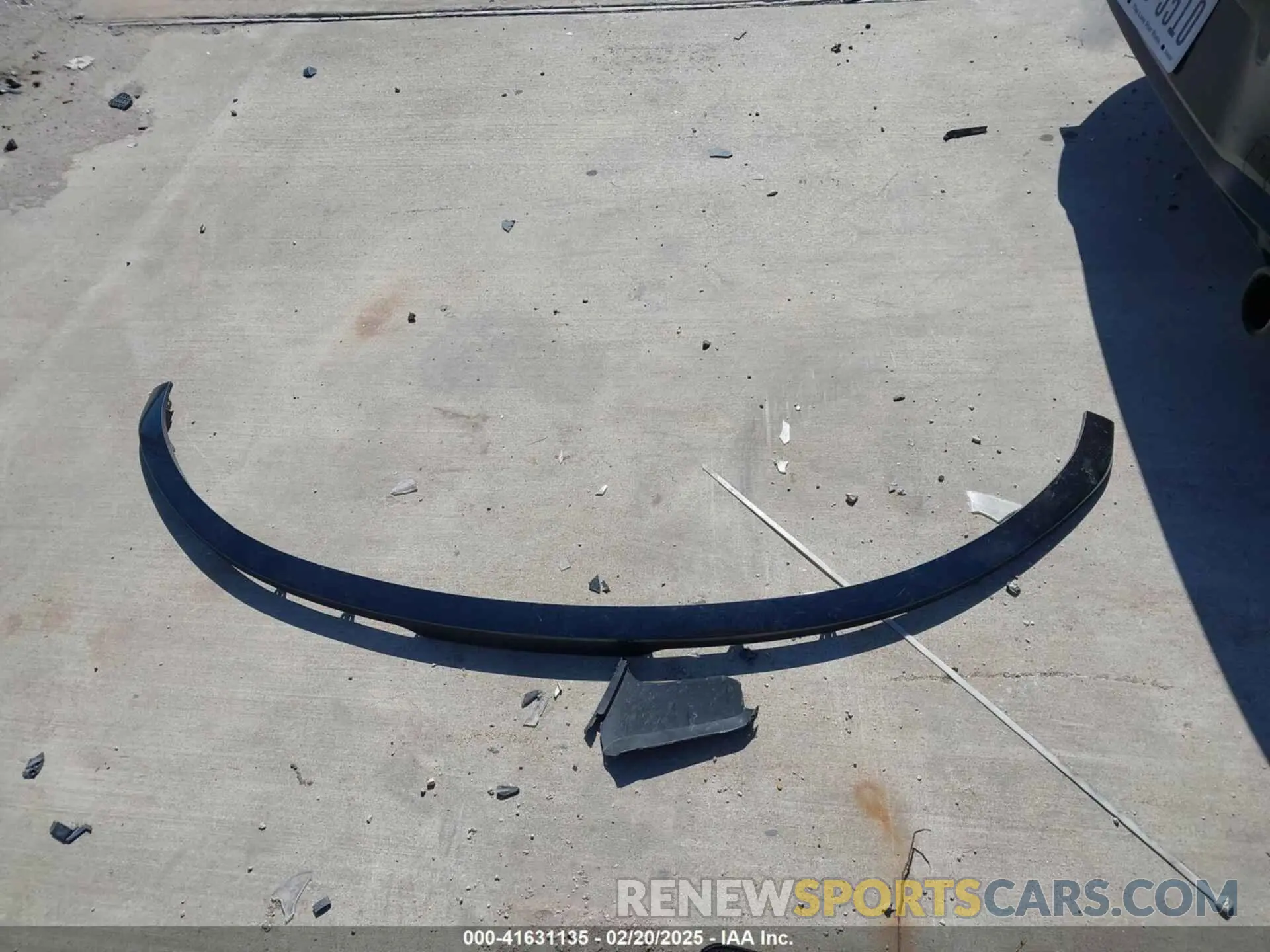 11 Photograph of a damaged car 5XYRL4LC4MG045731 KIA SORENTO 2021