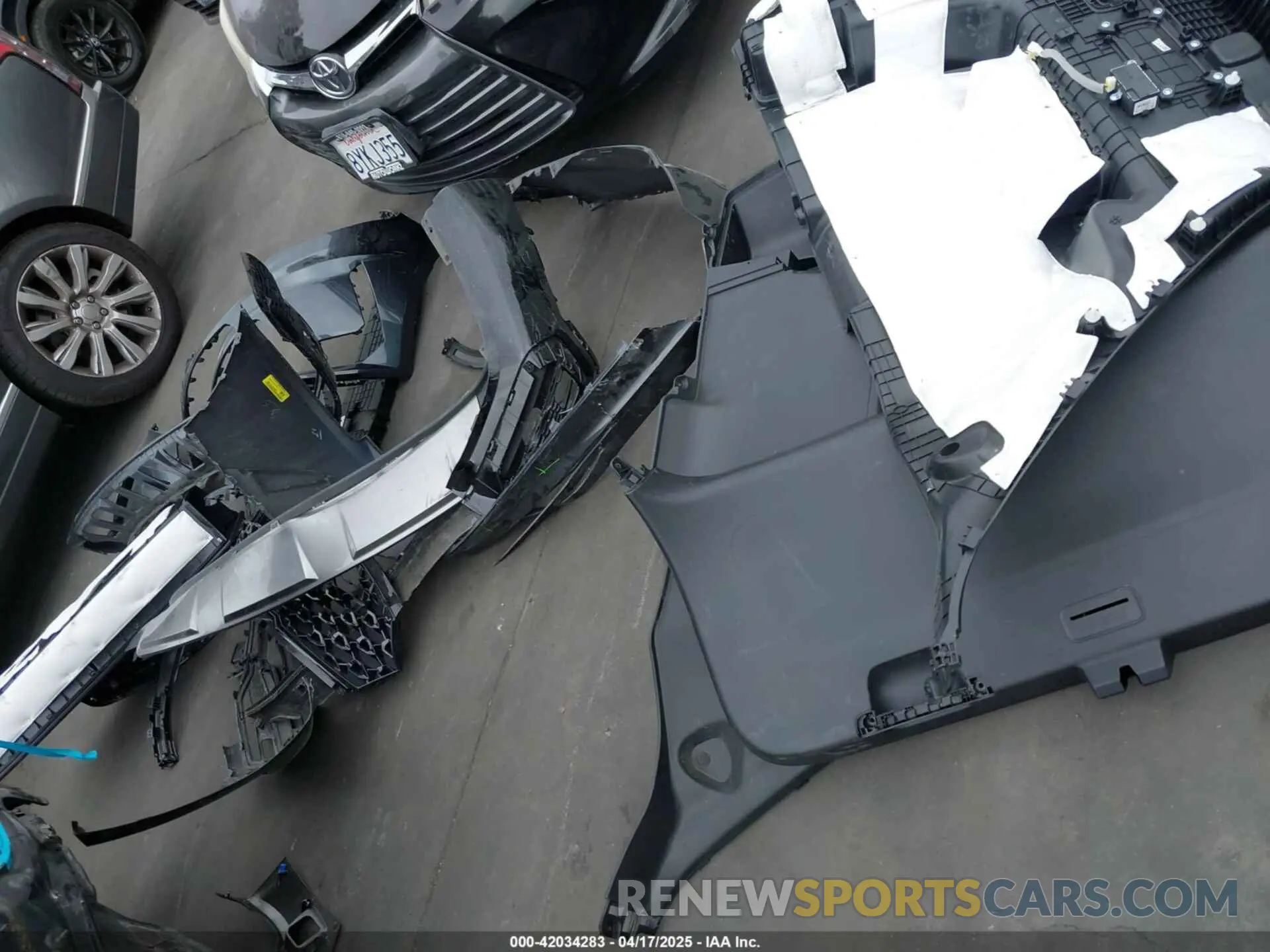 12 Photograph of a damaged car 5XYRL4LC4MG049052 KIA SORENTO 2021