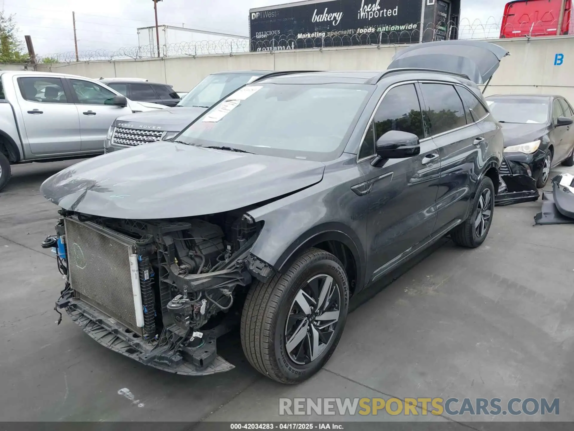 2 Photograph of a damaged car 5XYRL4LC4MG049052 KIA SORENTO 2021