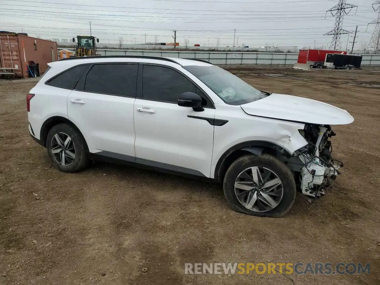 4 Photograph of a damaged car 5XYRL4LC7MG001125 KIA SORENTO 2021