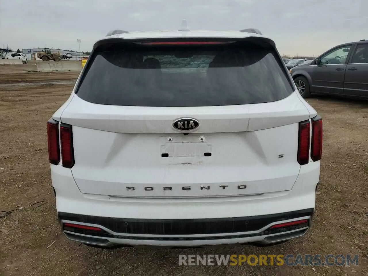 6 Photograph of a damaged car 5XYRL4LC7MG001125 KIA SORENTO 2021