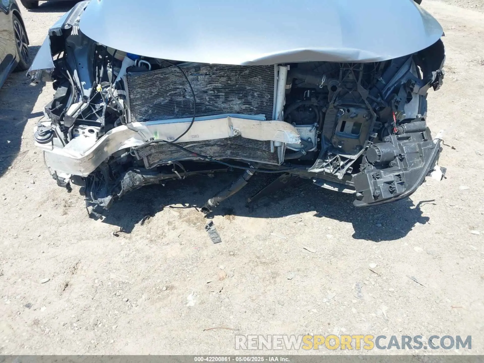 6 Photograph of a damaged car 5XYRL4LC7MG009452 KIA SORENTO 2021