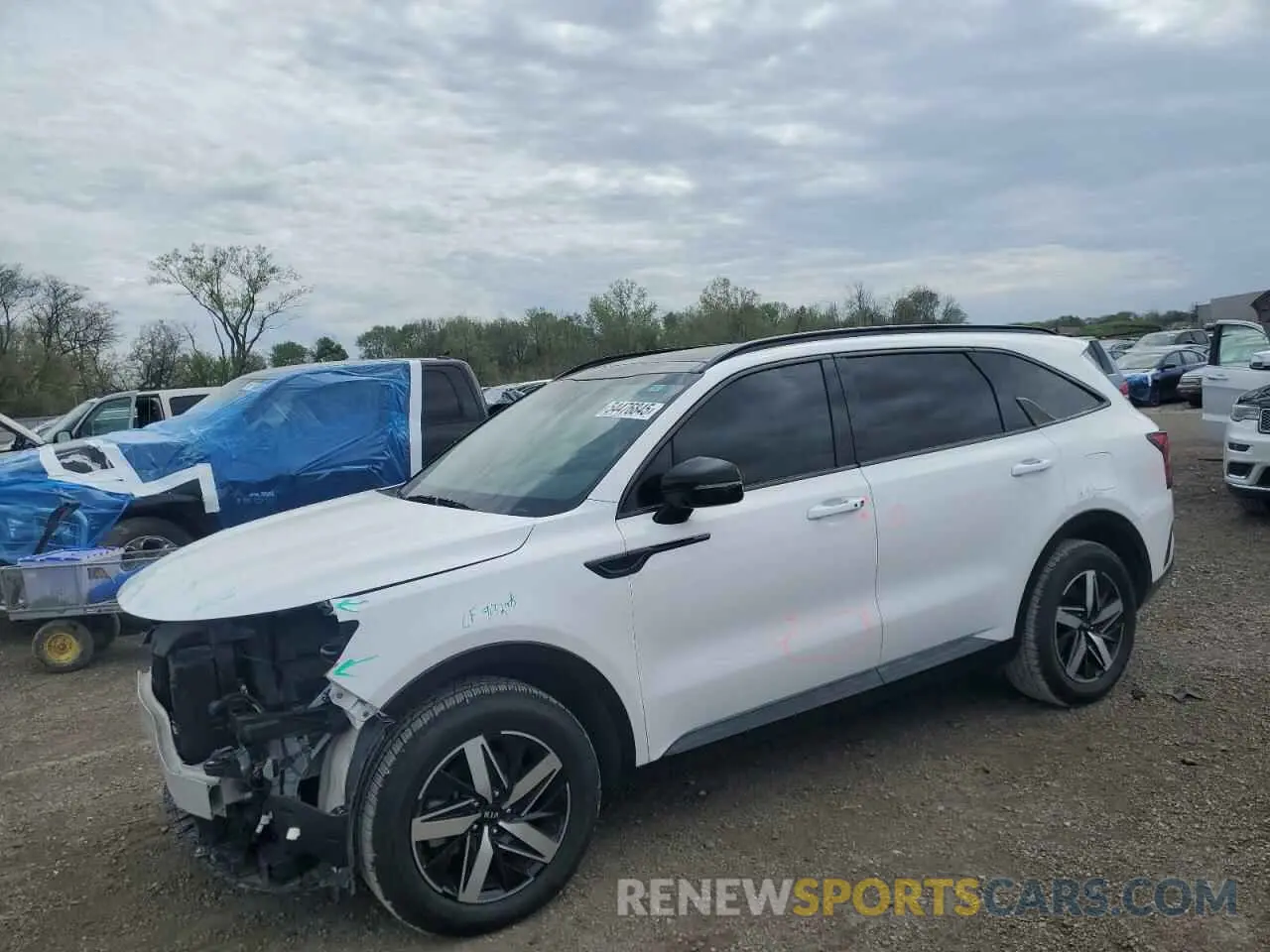 1 Photograph of a damaged car 5XYRL4LC8MG008357 KIA SORENTO 2021