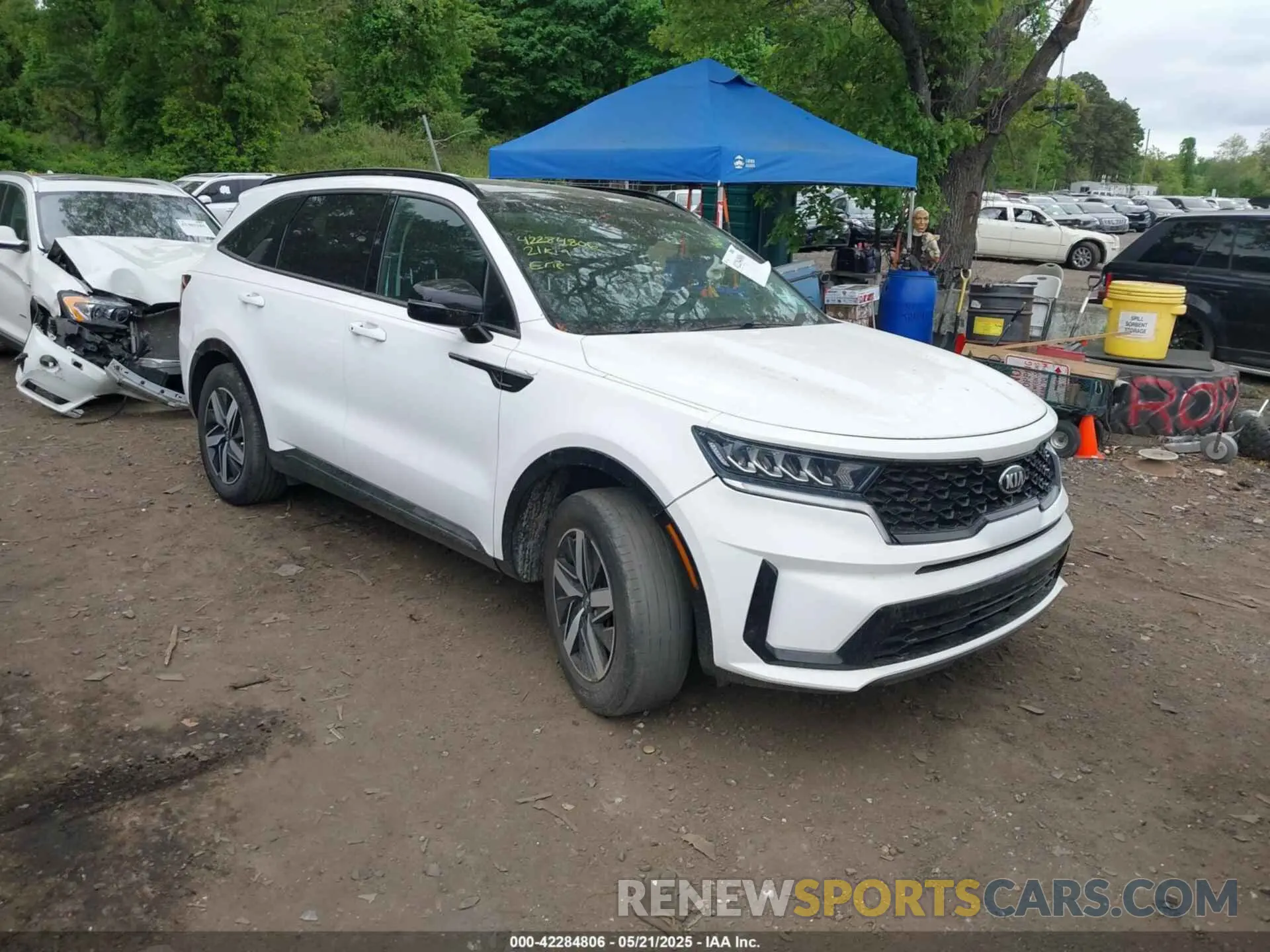 1 Photograph of a damaged car 5XYRL4LCXMG009736 KIA SORENTO 2021