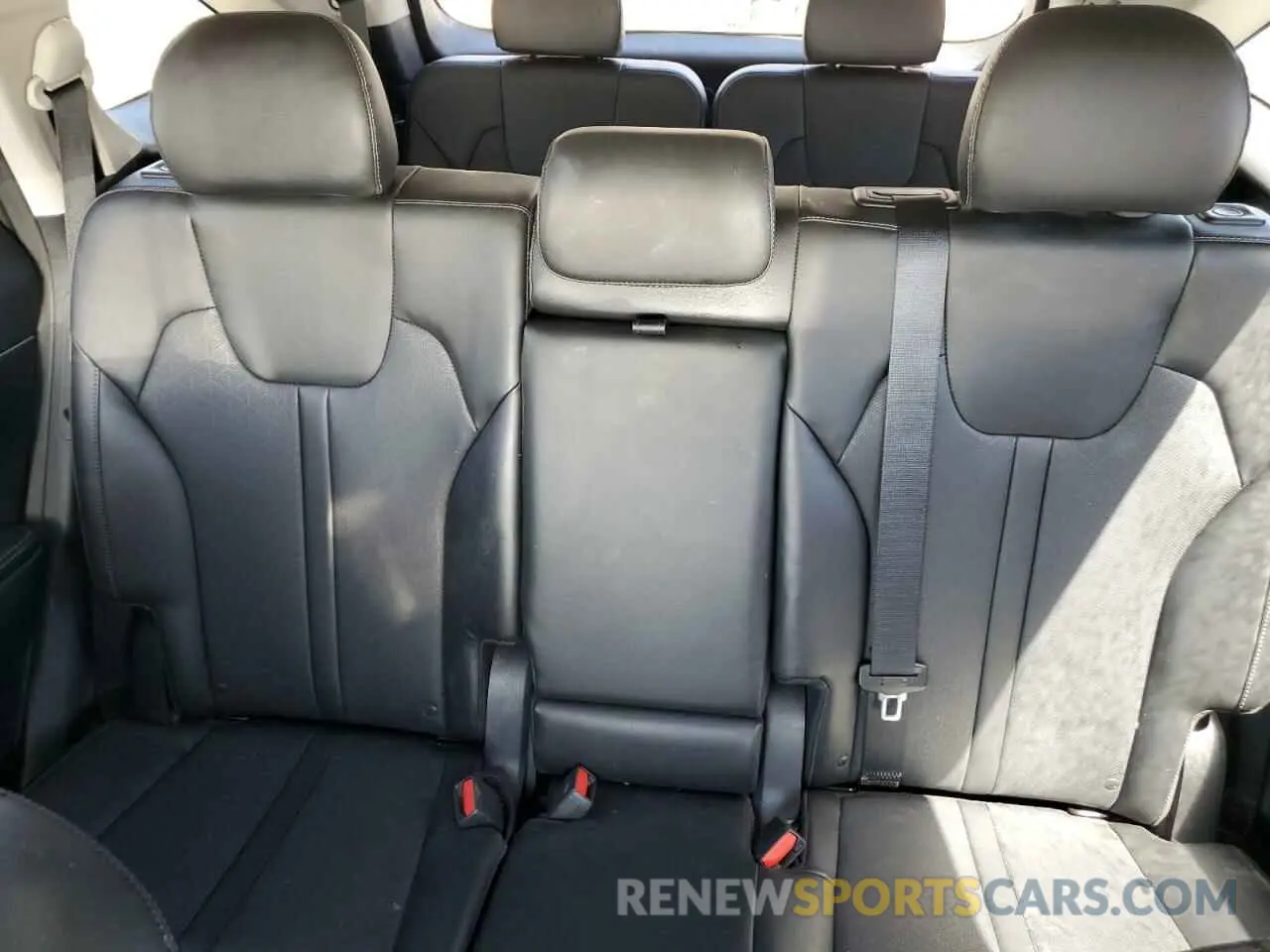 10 Photograph of a damaged car 5XYRLDLC0MG070562 KIA SORENTO 2021
