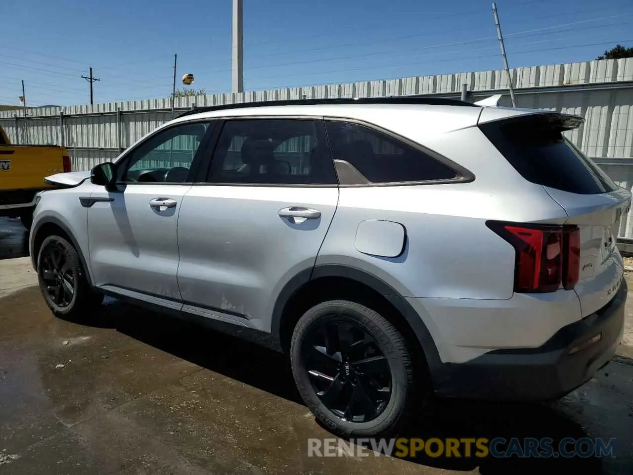 2 Photograph of a damaged car 5XYRLDLC0MG070562 KIA SORENTO 2021