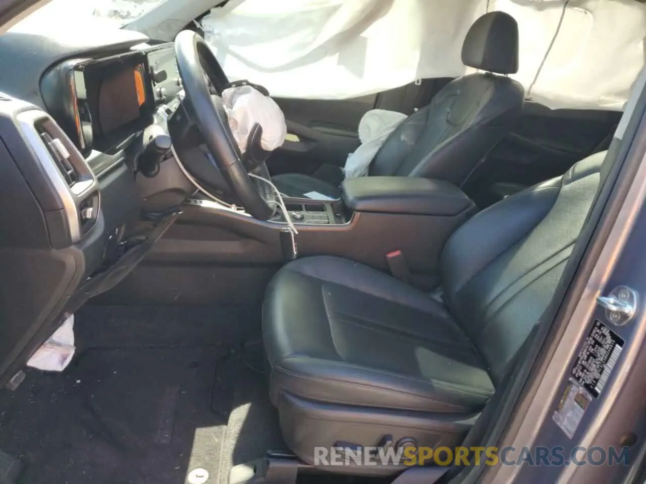 7 Photograph of a damaged car 5XYRLDLC5MG046810 KIA SORENTO 2021
