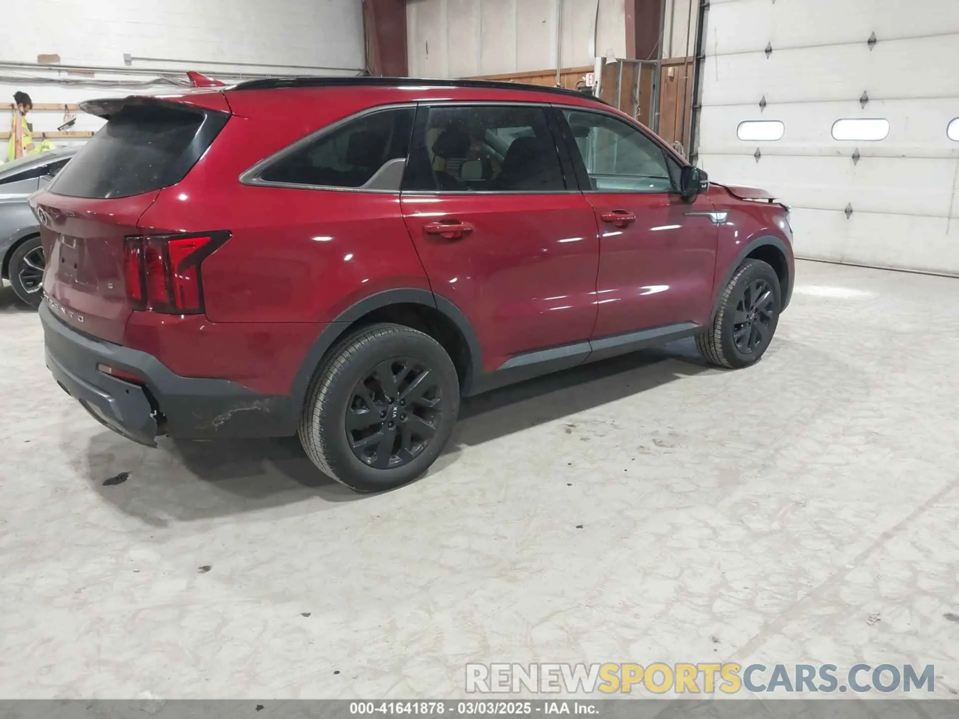 4 Photograph of a damaged car 5XYRLDLC5MG053854 KIA SORENTO 2021