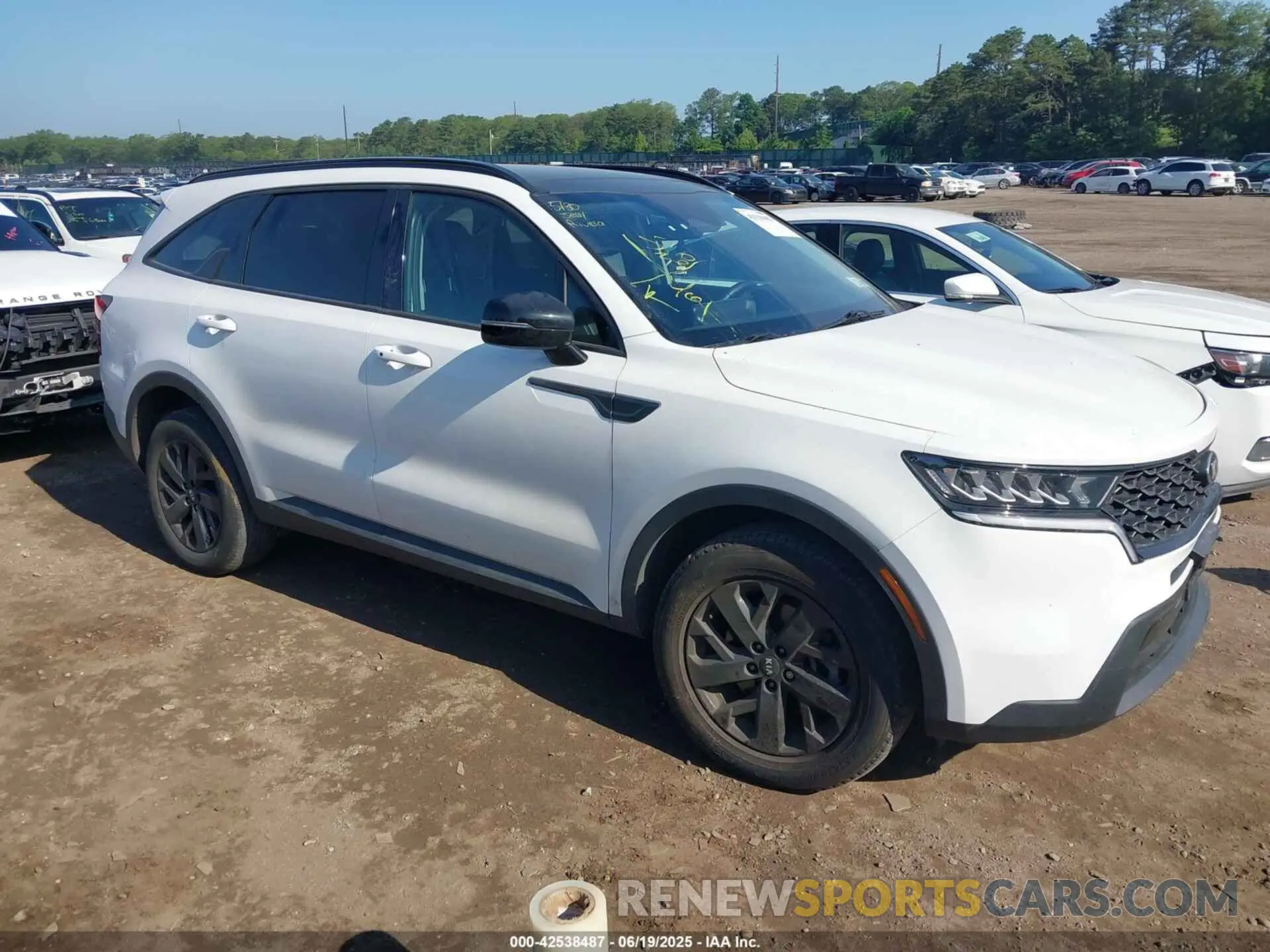 1 Photograph of a damaged car 5XYRLDLC7MG006230 KIA SORENTO 2021