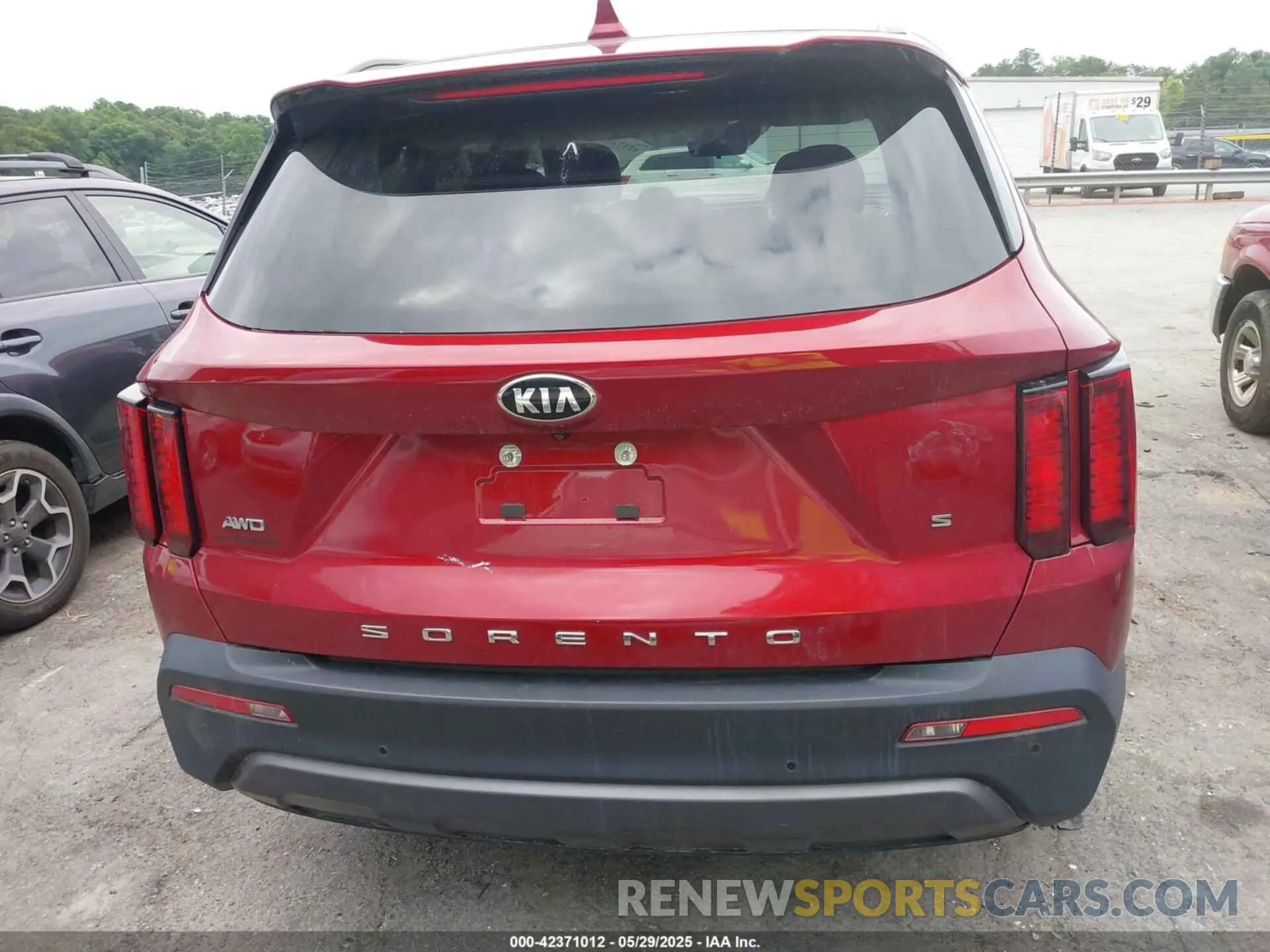 16 Photograph of a damaged car 5XYRLDLC7MG065018 KIA SORENTO 2021