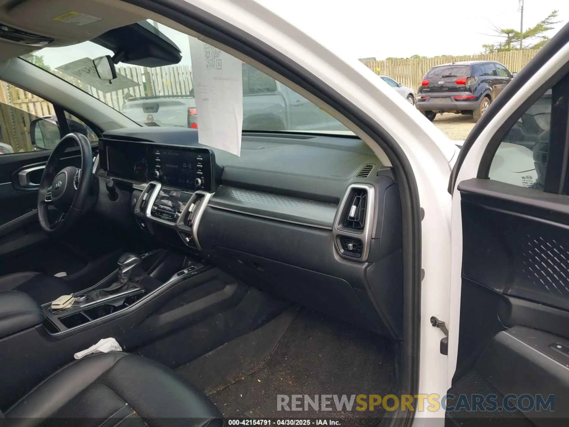 5 Photograph of a damaged car 5XYRLDLC7MG071479 KIA SORENTO 2021