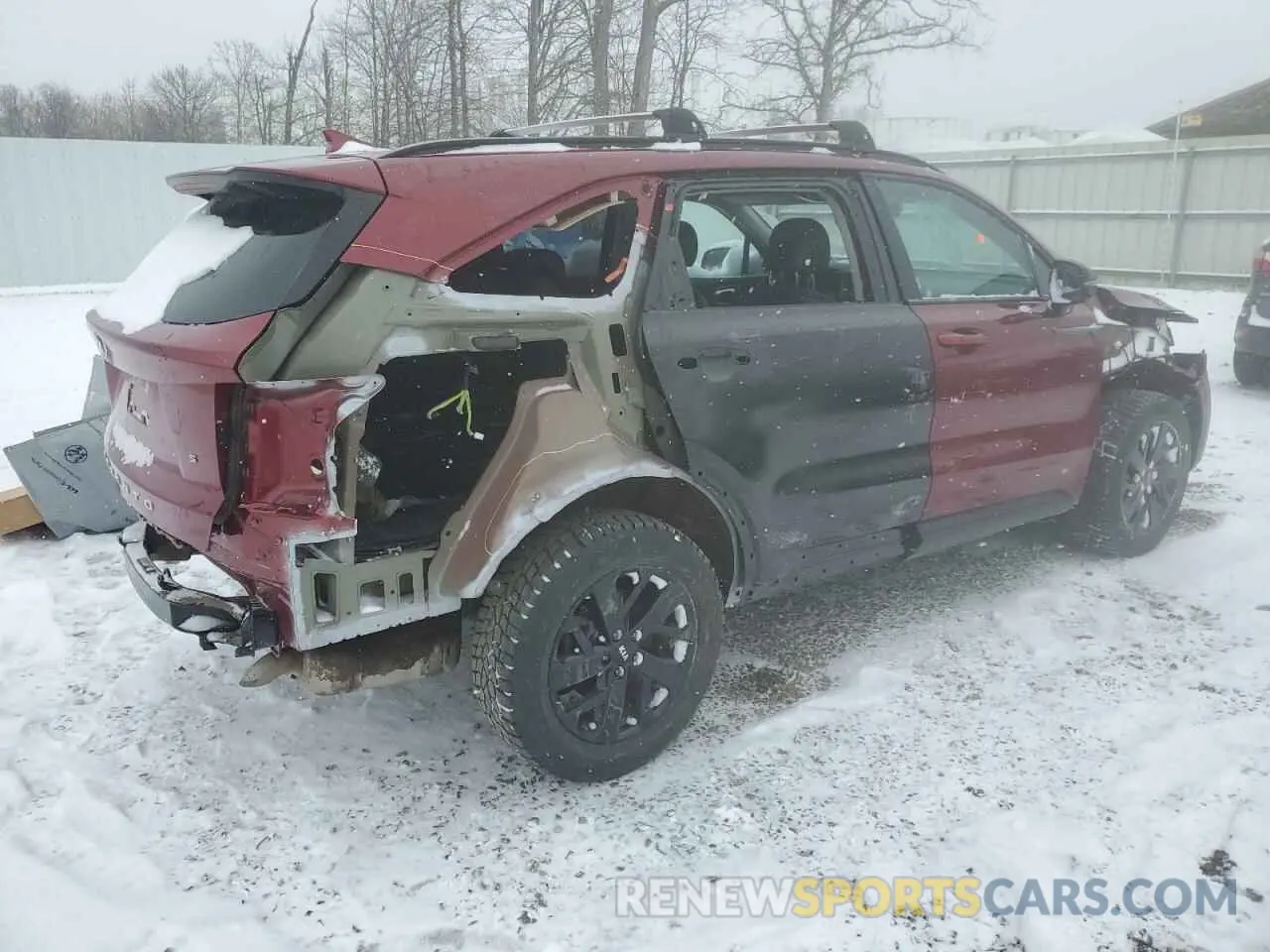 3 Photograph of a damaged car 5XYRLDLC7MG071658 KIA SORENTO 2021