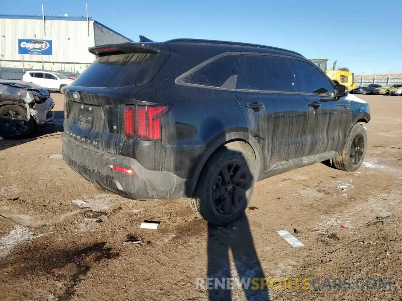 3 Photograph of a damaged car 5XYRLDLCXMG008392 KIA SORENTO 2021