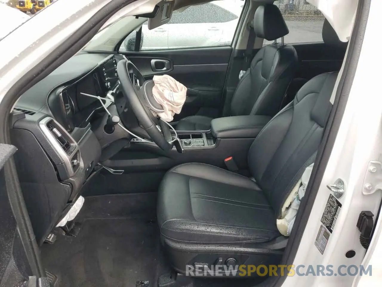 7 Photograph of a damaged car 5XYRLDLCXMG031560 KIA SORENTO 2021