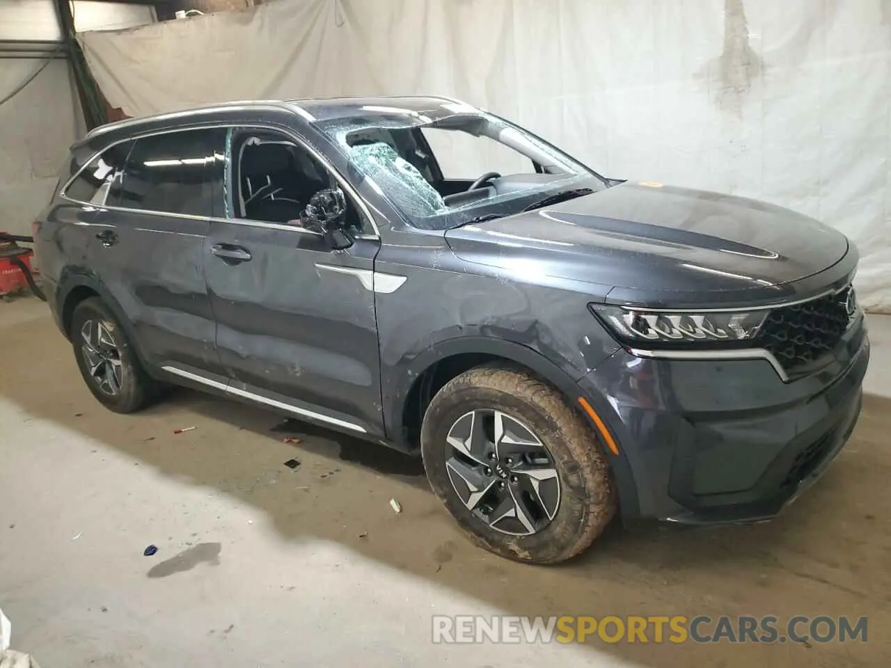 4 Photograph of a damaged car KNDRG4LG2M5059630 KIA SORENTO 2021