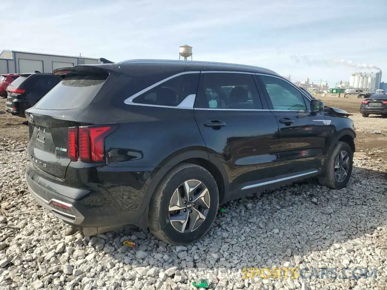 3 Photograph of a damaged car KNDRH4LG2M5033557 KIA SORENTO 2021