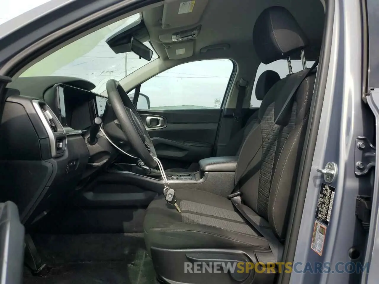 7 Photograph of a damaged car 5XYRG4LC0NG082538 KIA SORENTO 2022