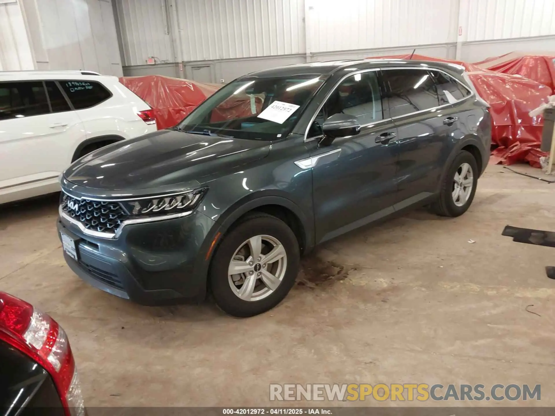 2 Photograph of a damaged car 5XYRG4LC0NG116249 KIA SORENTO 2022