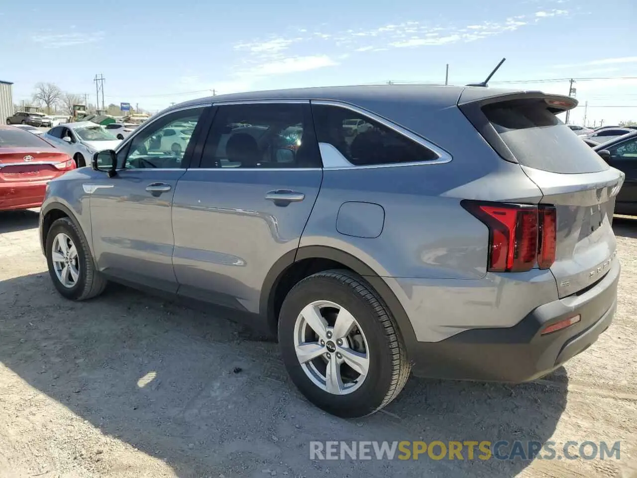 2 Photograph of a damaged car 5XYRG4LC2NG076613 KIA SORENTO 2022