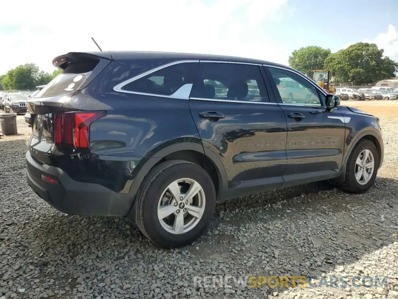 3 Photograph of a damaged car 5XYRG4LC2NG139127 KIA SORENTO 2022