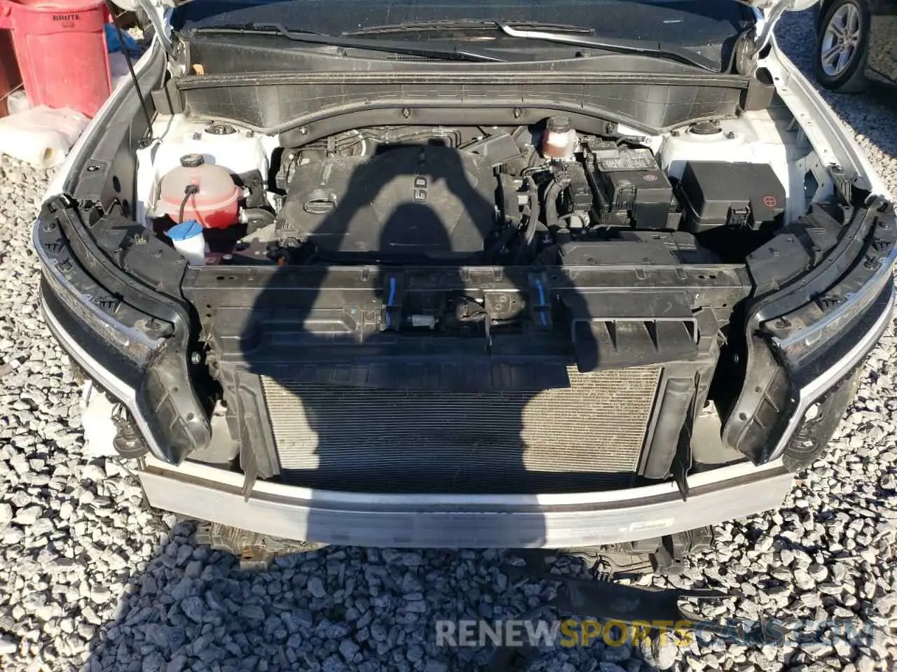 12 Photograph of a damaged car 5XYRG4LC3NG105925 KIA SORENTO 2022